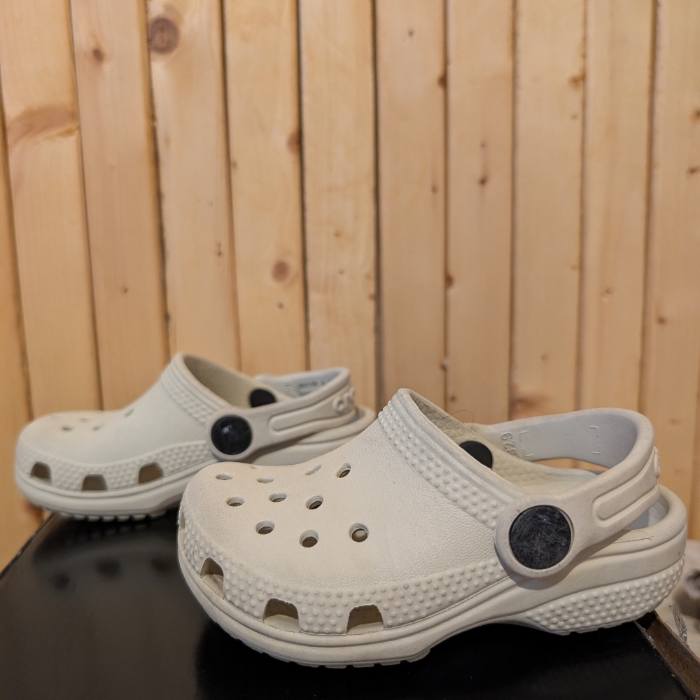Crocs Kids Bone White Size 6 - Picture 2 of 5